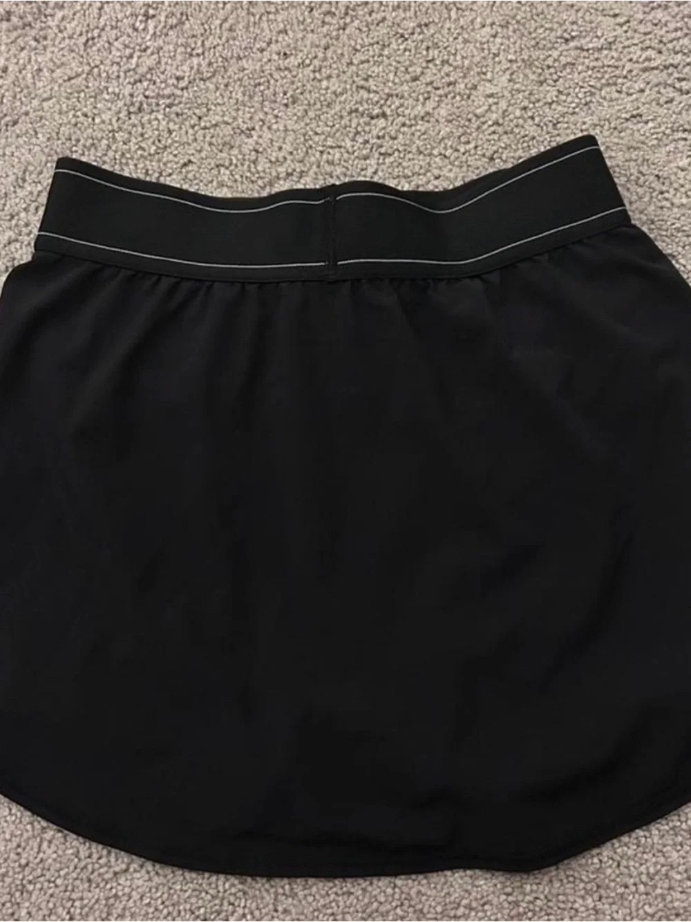 ALO Yoga Black Athletic Skirt with Logo Waistband
